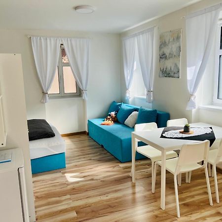 Bezbarierove Apartmany Se Zahradkou Chrastava Eksteriør bilde