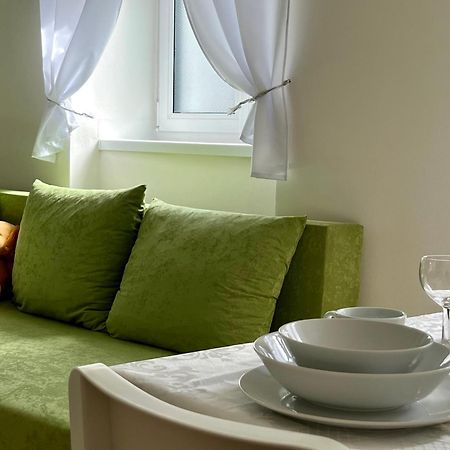 Bezbarierove Apartmany Se Zahradkou Chrastava Eksteriør bilde
