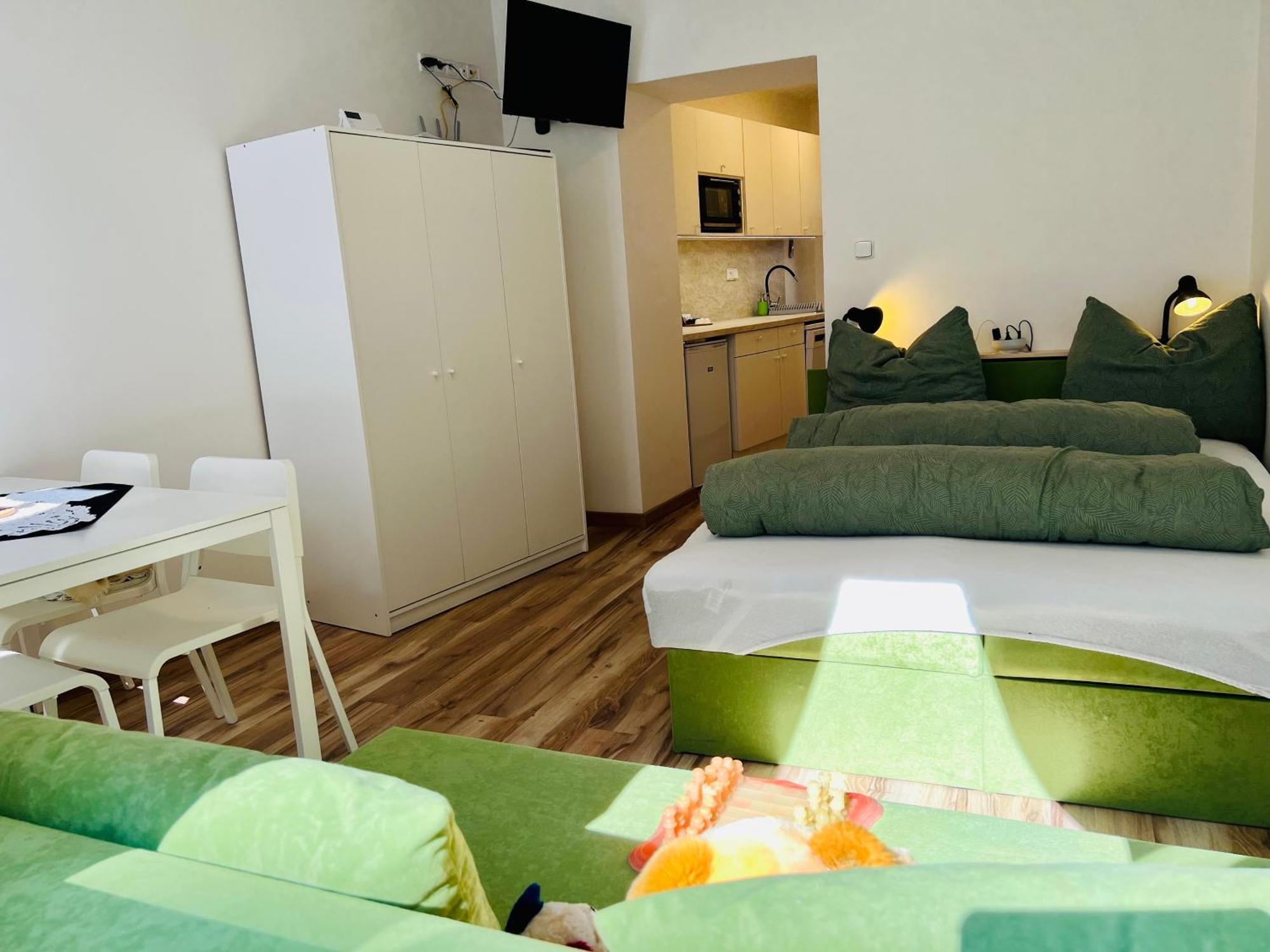Bezbarierove Apartmany Se Zahradkou Chrastava Eksteriør bilde